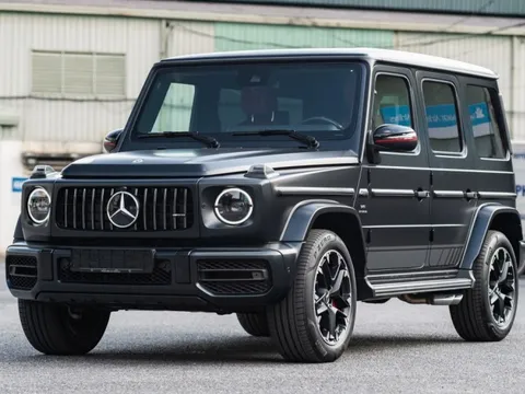 Giá xe sang đã qua sử dụng giảm nhờ khủng hoảng tiền điện tử