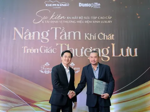 Dunlopillo kết hợp cùng Đệm Xinh Luxury ra mắt BST " Dunlopillo Royale Collection"