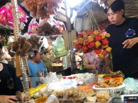 Giá thực phẩm ở chợ truyền thống ‘leo thang’