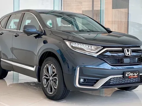 Kích cầu tiêu dùng cuối năm - nhiều mẫu ô tô giảm giá hàng trăm triệu đồng