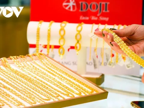 Giá vàng trong nước đảo chiều tăng nhẹ