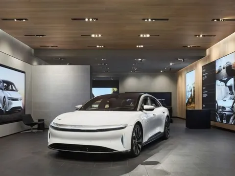 Cuộc đua tăng doanh số cuối năm: Khách hàng không mua, đại lý ô tô sẵn sàng gọi điện 14 lần đến khi nào đồng ý mới thôi