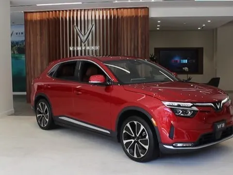 WRAL TechWire: "Nếu IPO thành công, VinFast có khả năng đuổi kịp Tesla trong cuộc đua về xe điện"