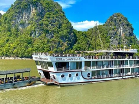 Doanh nghiệp cho nhân viên nghỉ Tết sớm 1 tháng, không hẹn ngày đi làm