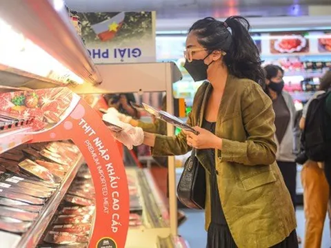 Thịt nhập đe dọa ngành chăn nuôi