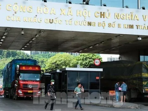 Thương thảo với Trung Quốc về việc mở hoàn toàn cửa khẩu tại Lào Cai