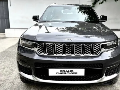 Jeep và RAM tăng giá tại VN: Cao nhất 200 triệu đồng, giá RAM 1500 TRX ngang xe sang Lexus LX 600
