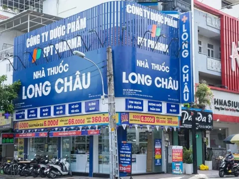 Người tiêu dùng Việt tích cực mua thuốc online: Lưu lượng truy cập website của Long Châu tăng 150%, Jio Health tăng 172,1%