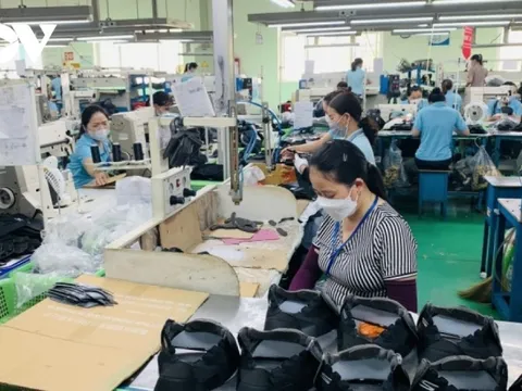 Nghịch lý, lao động “thất nghiệp” nhưng doanh nghiệp lại không dám tuyển dụng