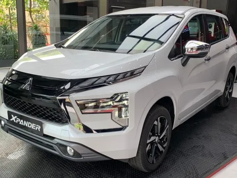 Mitsubishi Xpander 'cháy' hàng, khuyến mại 20 triệu đồng cho khách chấp nhận chờ qua đợt cuối năm