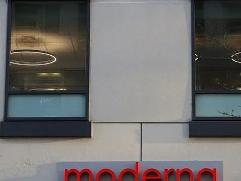 Moderna thử nghiệm thành công vắc-xin ung thư công nghệ mRNA