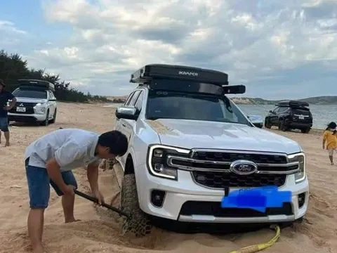 Chùm ảnh: Lái xe đường cát - Hãy đọc hướng dẫn sử dụng, đừng xem nhiều "phim viễn tưởng"