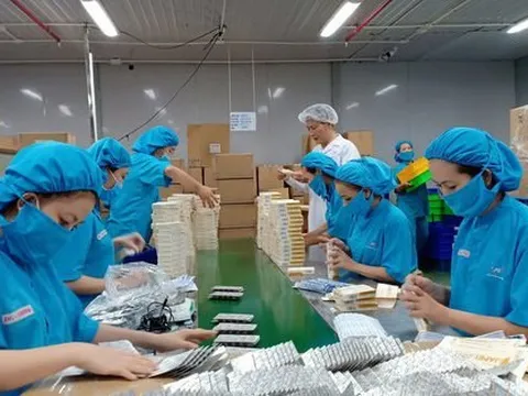 Thưởng Tết: Nơi phấn khởi, nơi phập phồng