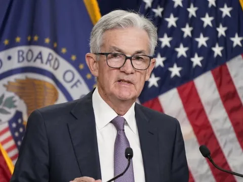 Fed tăng lãi suất lên mức cao nhất 15 năm, phát tín hiệu nới lỏng vào năm 2024