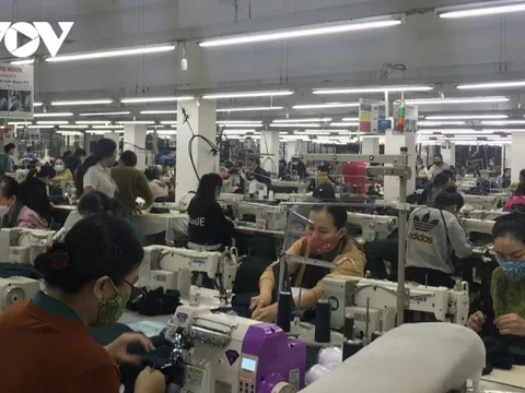 Chung tay chăm lo đời sống công nhân, người lao động