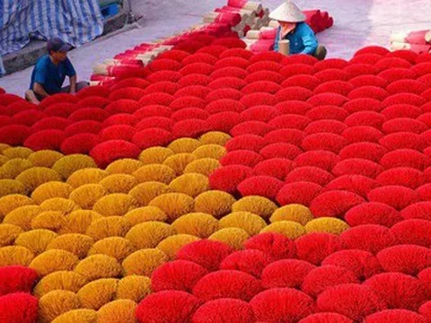 Ảnh: Khi làng hương Quảng Phú Cầu tất bật vào vụ Tết