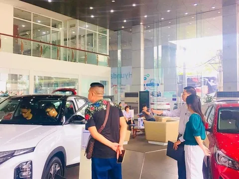 Thị trường ô tô ngược xu hướng, sức mua giảm nhẹ tại cao điểm mua sắm