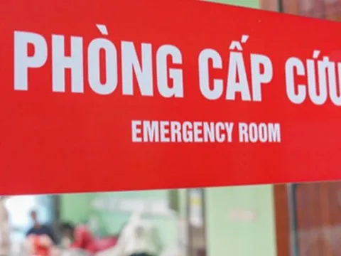 Nguy kịch vì dùng thuốc nam chữa ung thư, thận hư