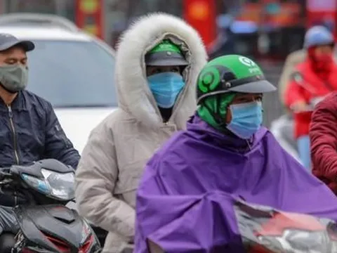 Miền Bắc chìm trong giá rét, miền Trung mưa lớn