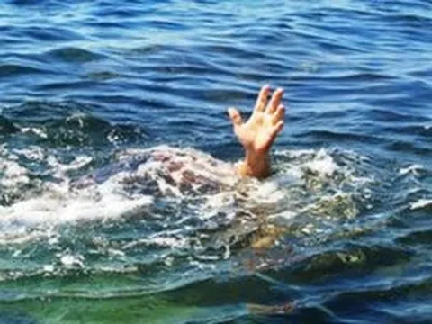 Cán bộ Viện Khoa học Thủy lợi miền Nam rơi xuống biển tử vong