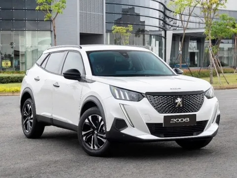 Những SUV cỡ nhỏ giảm giá sâu dịp cuối năm tại Việt Nam