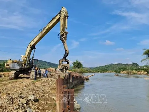 Nhà thầu tạm ứng 100% vốn, công trình trọng điểm vẫn chậm tiến độ