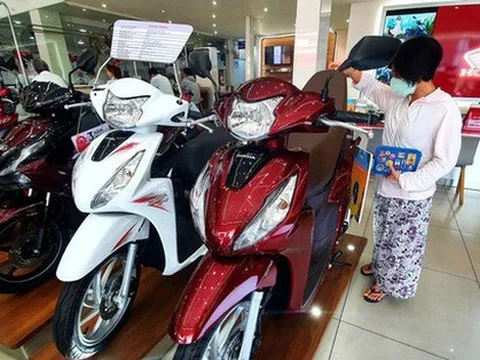 Cơ quan thuế sẽ mạnh tay với nạn ô tô, xe máy ‘hai giá’