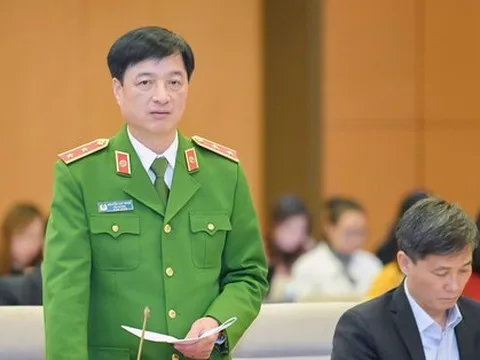 Thứ trưởng Bộ Công an nói về việc chuẩn bị không sử dụng sổ hộ khẩu, sổ tạm trú từ ngày 1/1/2023