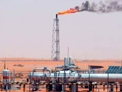 Chuyên gia dự báo giá dầu có thể quay trở lại mức 100 USD/thùng vào năm 2023