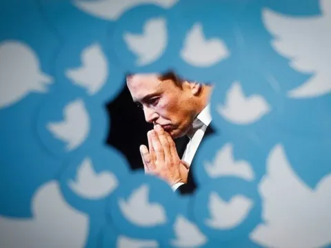 Elon Musk ví Twitter như 'chiếc máy bay đang lao xuống với động cơ bốc cháy' - tương lai nào đang chờ đợi MXH này?