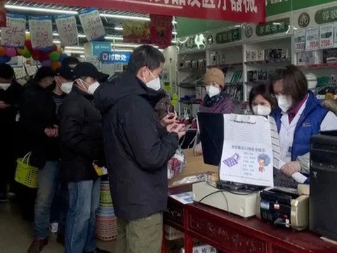 Các công ty dược Trung Quốc hoạt động hết công suất, đến 12-17 giờ mỗi ngày