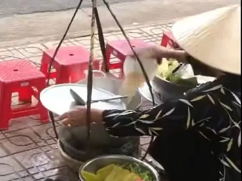 Vụ đổ thức ăn thừa vào nồi nước lèo: Phạt người bán 2,5 triệu đồng