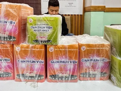 Pháo hoa của Nhà máy Z121 bị hét giá 'trên trời'