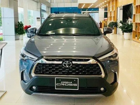 Loạt xe Toyota 2023 tăng giá tại Việt Nam: Toàn hàng 'hot', tăng nhiều nhất 90 triệu đồng