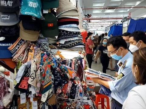 Hàng giả cấp tập tuồn vào siêu thị