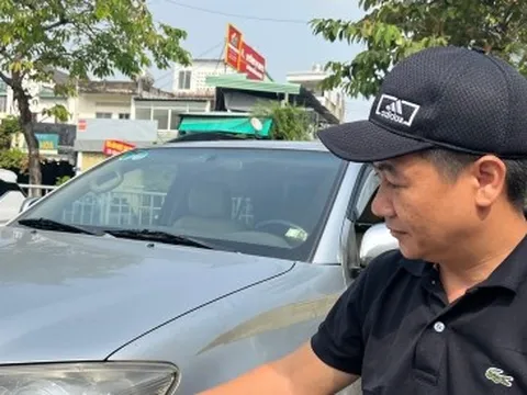 Tài xế ở TP.HCM lỡ độ xe: Chưa bao giờ đi đăng kiểm khổ thế này