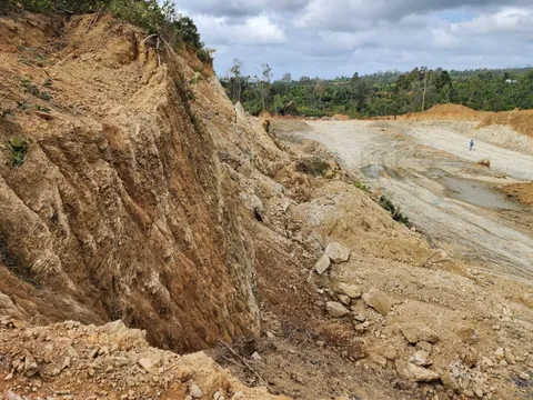 Bí mật của đơn vị thi công đường ngàn tỉ ở Đắk Lắk