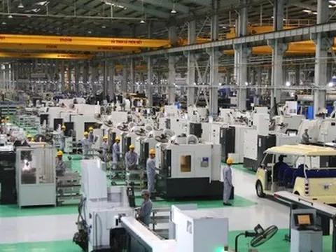 Nền kinh tế Việt Nam xuất hiện hiện tượng 'chưa từng có' trong 20 năm