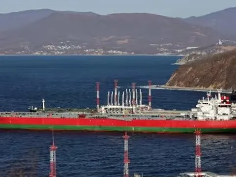 Chưa kịp mừng khi tìm được thêm “cứu tinh”, Nga và các khách hàng đối mặt nỗi lo đáng sợ trên thị trường năng lượng