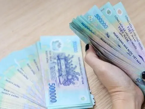Quy định mới về tiền lương CBCCVC, phụ cấp, trợ cấp có hiệu lực từ năm 2023