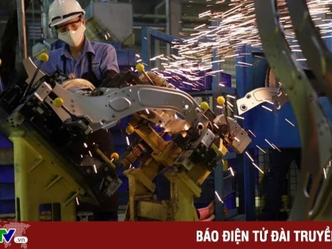 Bloomberg: Việt Nam tăng trưởng nhanh nhất châu Á năm 2022