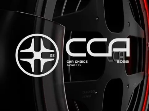 Car Choice Awards 2022 hé lộ hình ảnh chiếc cúp vinh danh, quy tụ dàn nghệ sĩ khủng SOOBIN, BigDaddy - Emily và OPlus