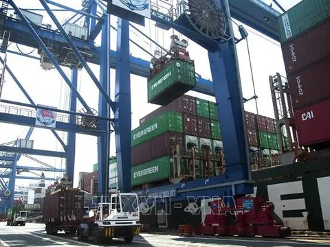 Động lực tăng trưởng kinh tế Việt Nam - Bài 1: Năm thăng trầm của xuất khẩu