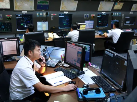 Ba chuyến bay đi Philippines phải chuyển hướng hạ cánh xuống Tân Sơn Nhất