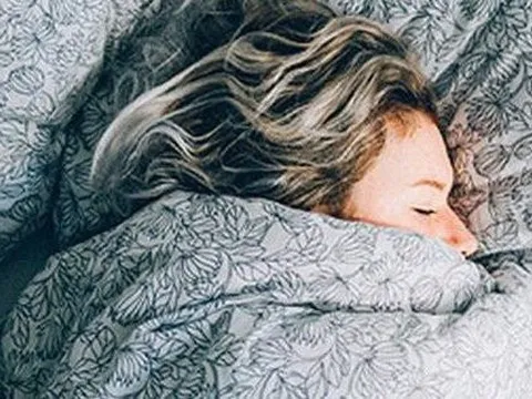 5 biểu hiện khi ngủ chứng tỏ tim khỏe mạnh