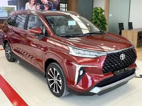 MPV đua giảm giá ở Việt Nam: Toyota Veloz nhập giảm đến 40 triệu để dọn kho