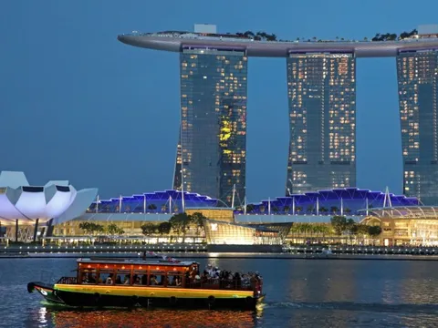 Là quốc gia ASEAN thứ hai công bố kết quả kinh tế 2022, tăng trưởng GDP của Singapore cao hay thấp so với Việt Nam?