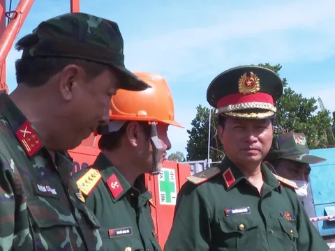 Thông tin mới nhất liên quan việc bé trai lọt vào trụ bê-tông sâu 35m