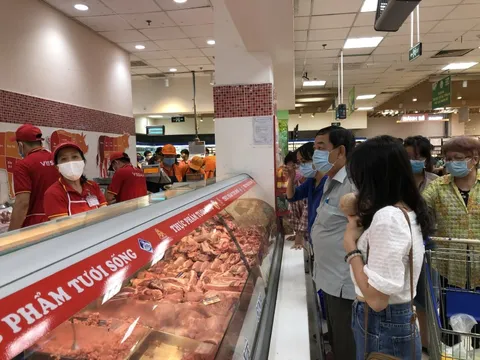 Giá thịt heo Tết ổn định đến bất ngờ