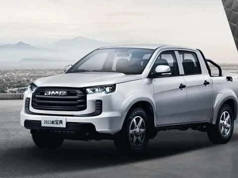 Cận cảnh mẫu xe bán tải siêu rẻ mới ra mắt, giá chưa đến 300 triệu đồng